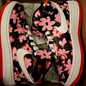 Nike Air Force One - Black Pink Floral Sneakers - Kids Sz 2 Brand New